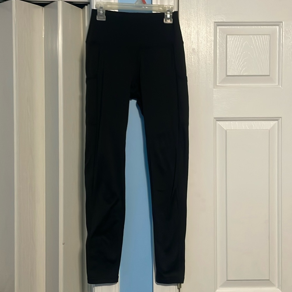 Aerie Chill Play Move Leggings size Small